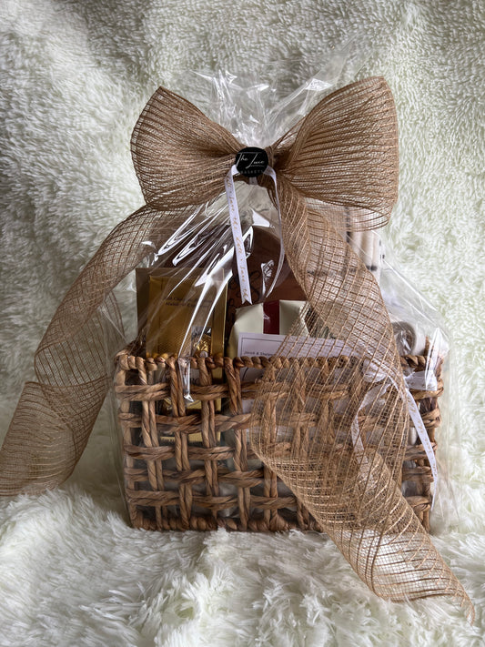 Cozy Breakfast Wedding Basket